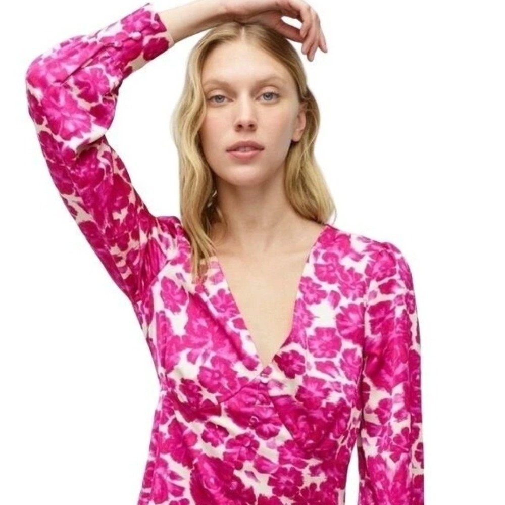 J.Crew Women's Pink Floral Rose V-Neck Button Front Blouse NWT Size 10